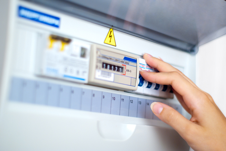 Sécurité & électricité : tout comprendre des tarifs EDF bleu, jaune et vert